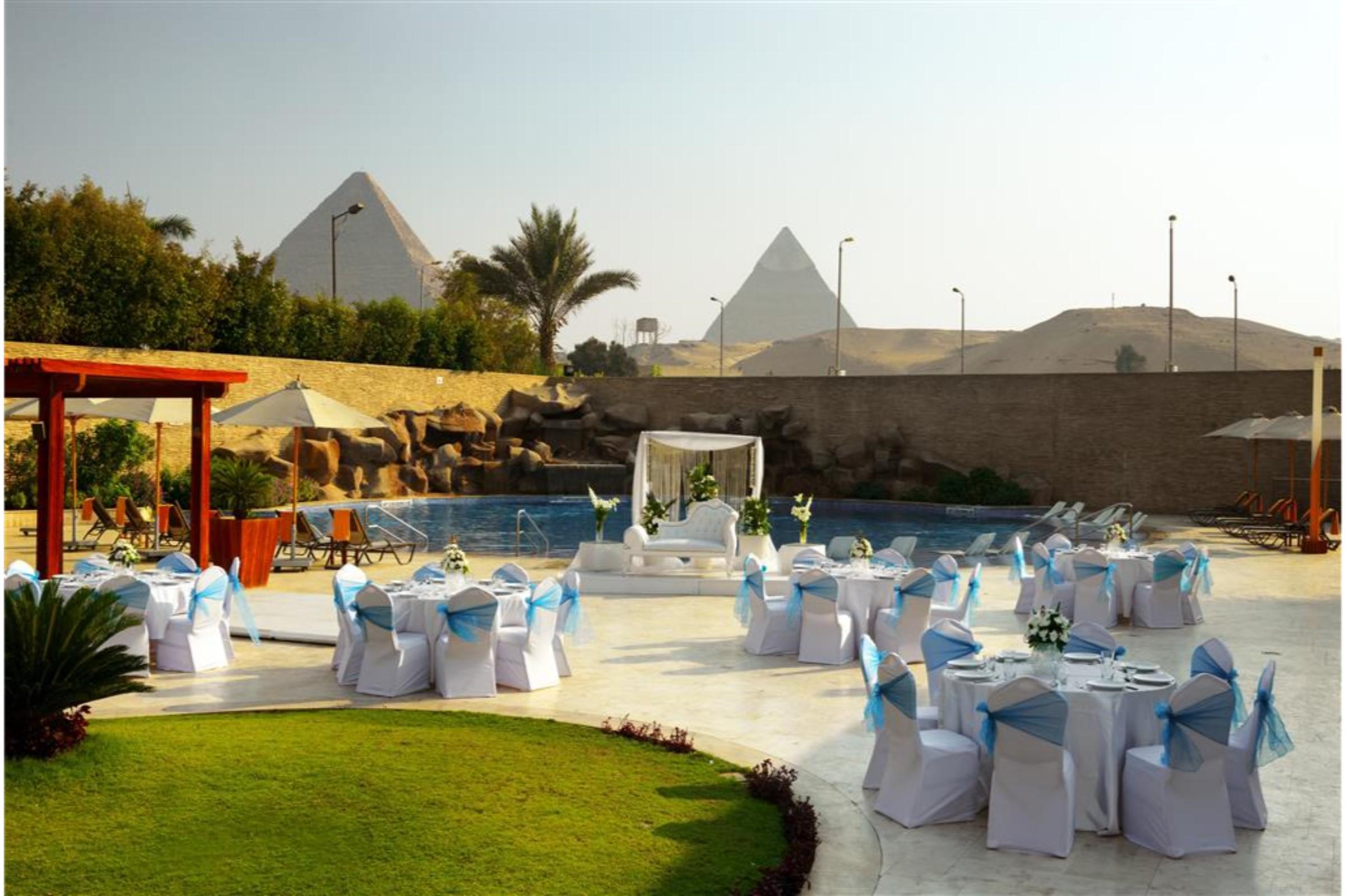 Le Meridien Pyramids Hotel & Spa Giza Eksteriør billede